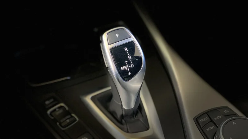 Nowoczesne automaty vendingowe – wynajem przekąsek i napojów