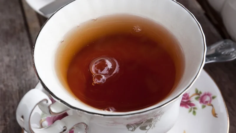 Progressive Earl Grey różany (czerwony) (Pakowanie ozdobne, Złota torebka 40g)