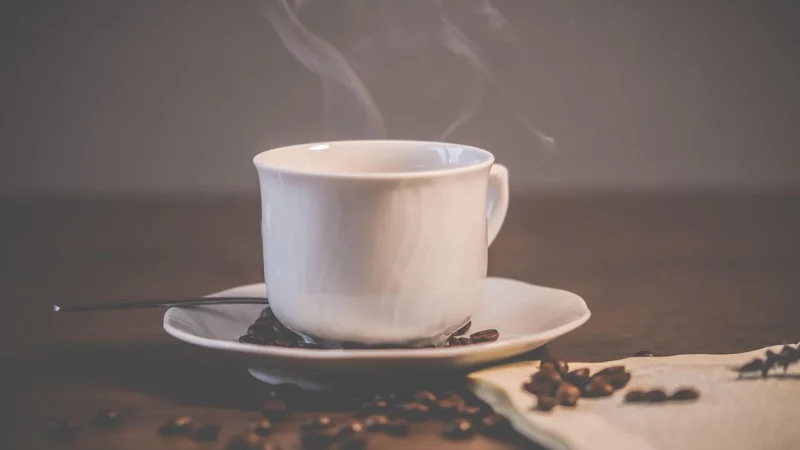 Progressive Kawa Ziarnista Royal Coffee Kartonik Z Okienkiem 120g