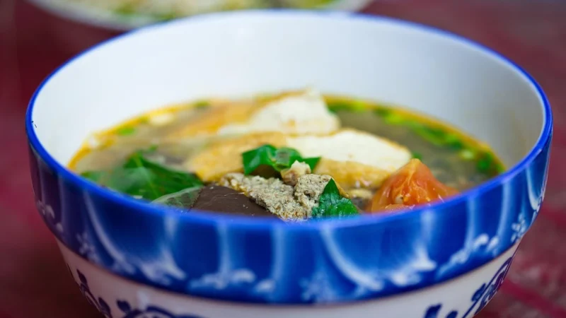 Real Thai Makaron Ryżowy 1mm 250ml