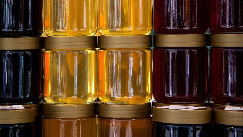 Skąd się bierze różnorodność smaków miodu?